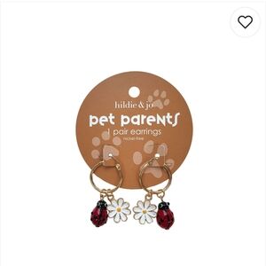 HILDIE & JO LADY BUG AND DAISY EARRINGS